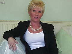 Find-Best-Tits.com presents: Classy mature lady feeling naughty